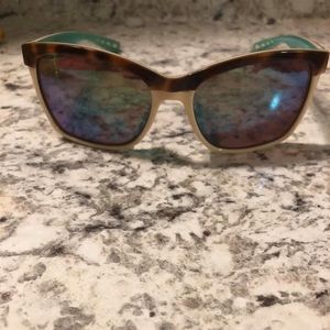 Women’s Costas